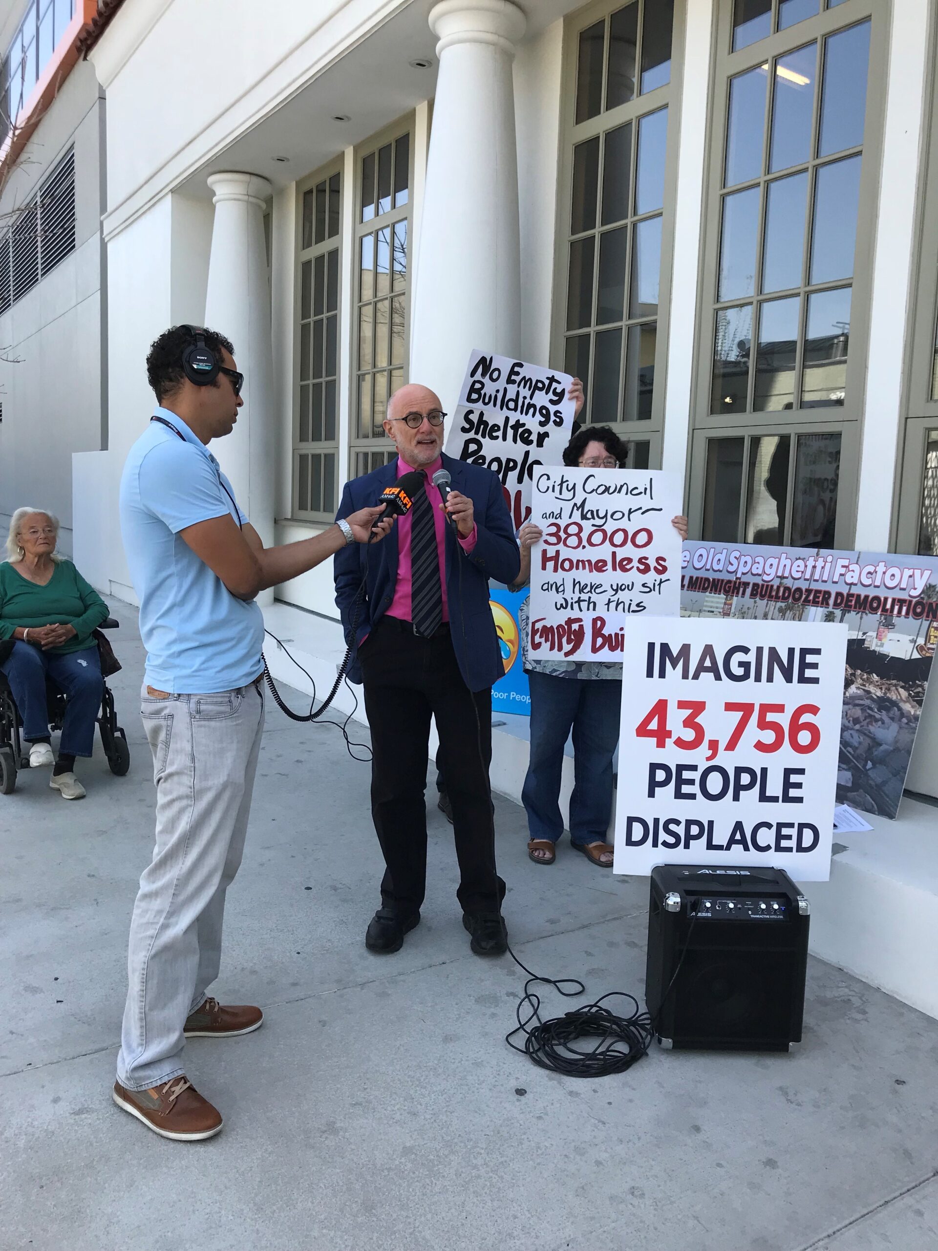 Frank Angel speaking at the Coalition to Preserve LA’s press conference at the Sunset Gordon (5929 Sunset Blvd.)